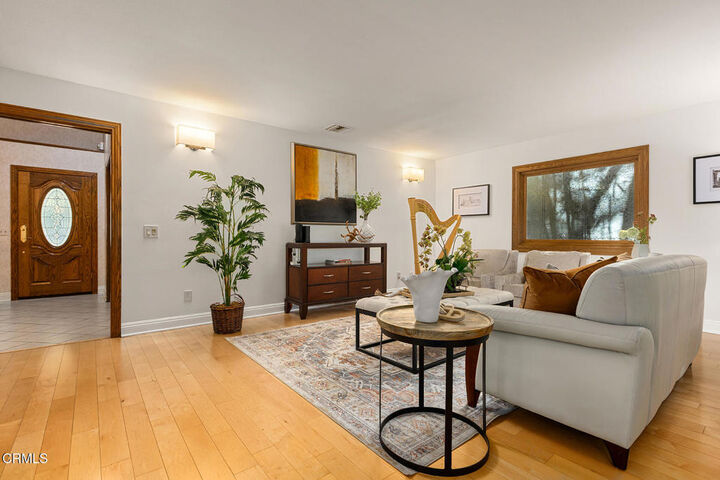 Property Photo:  23 Hidden Valley Road  CA 91016 
