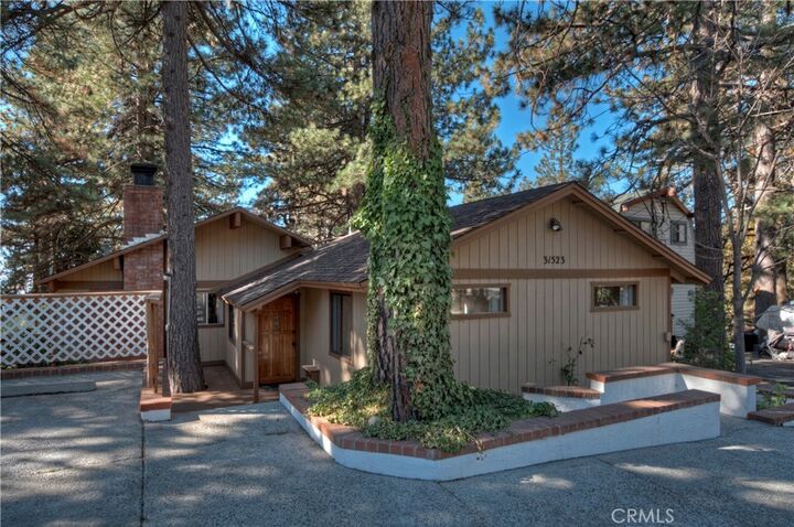 Property Photo:  31523 Pleasant Drive  CA 92382 