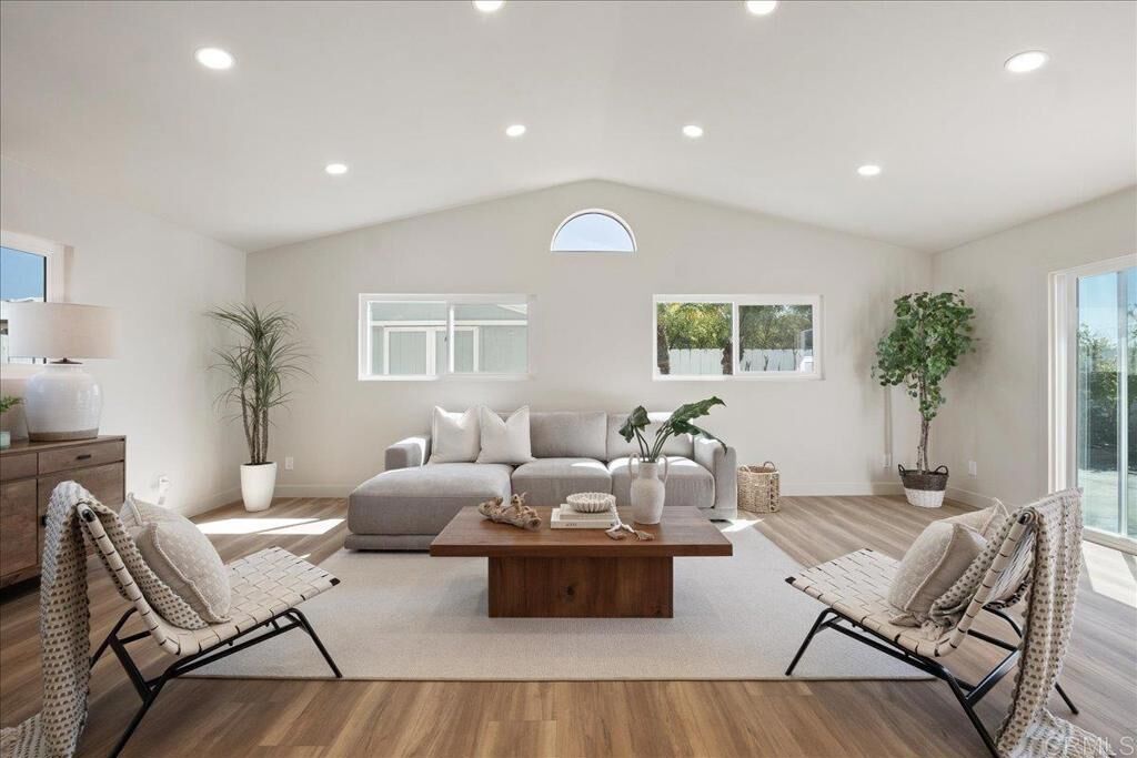 Property Photo: 7265 Arillo Street CA 92111