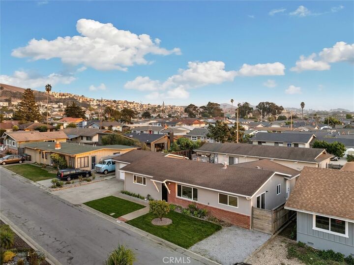 Property Photo:  160 Damar  CA 93442 