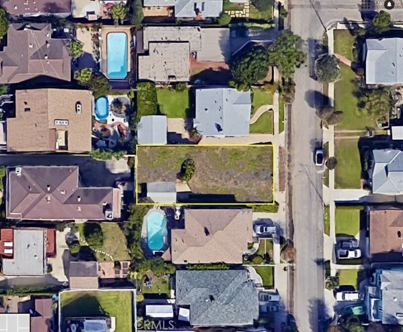 Property Photo:  721 Bayonne Street  CA 90245 