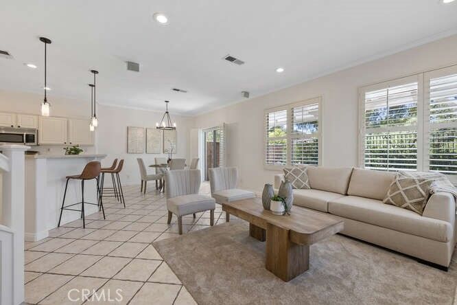 Property Photo:  525 Yarrow  CA 93065 