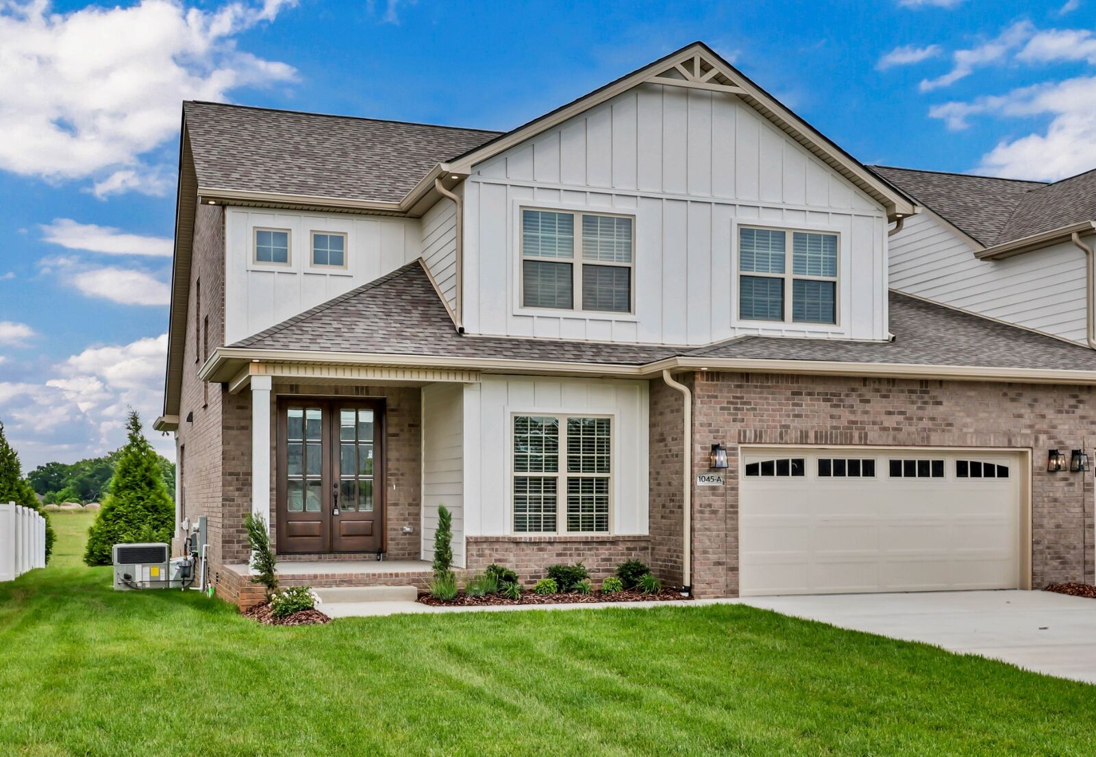 Property Photo:  1045 Veridian Dr  TN 37043 