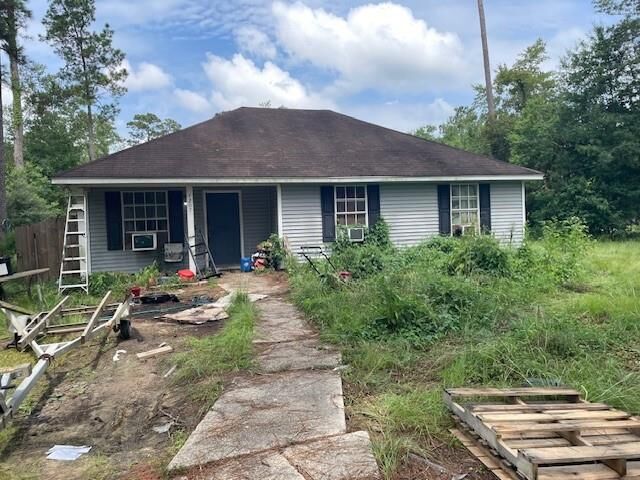 Property Photo: 4207 Maple Drive LA 70461