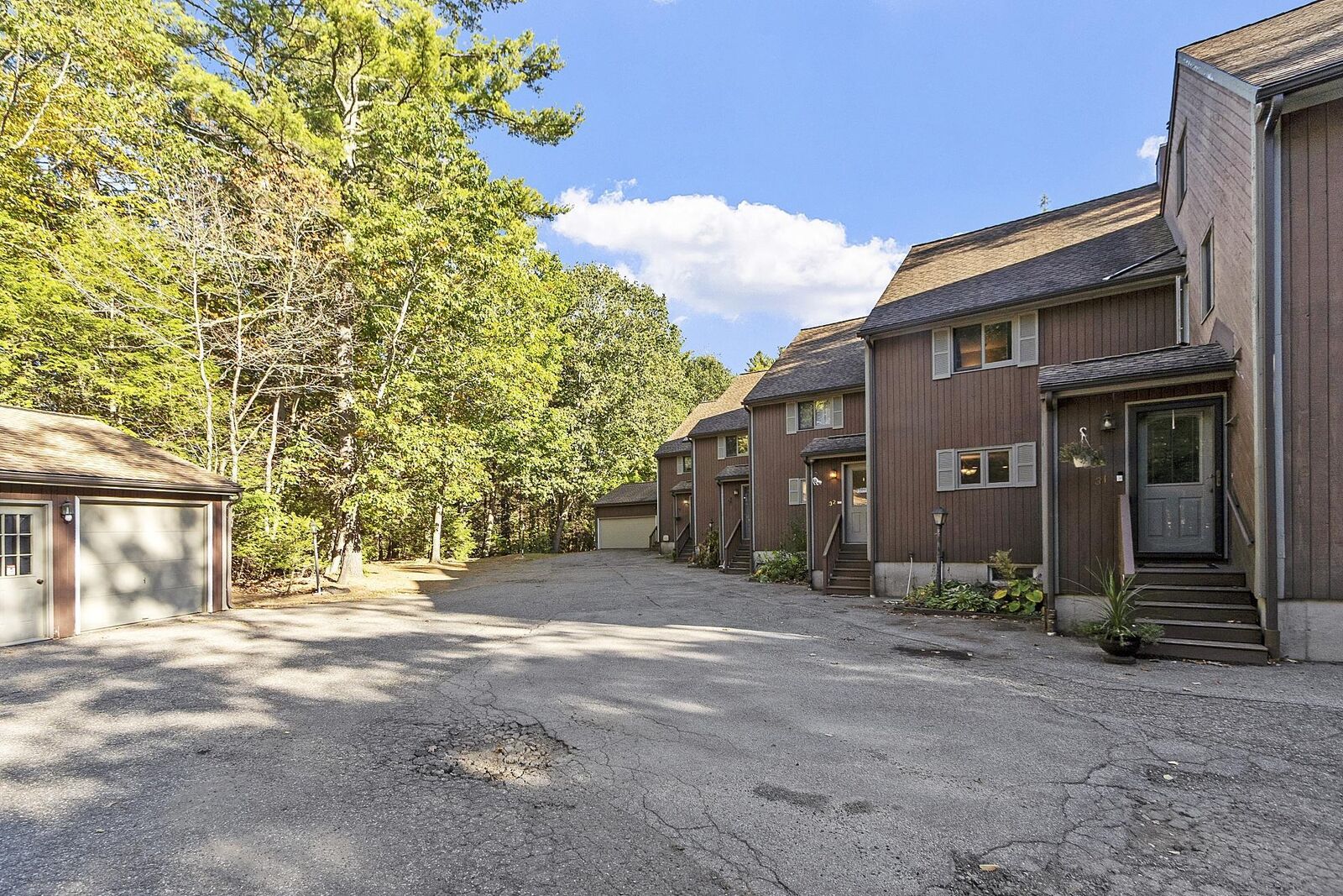Property Photo: 153 Coffin Road NH 03042