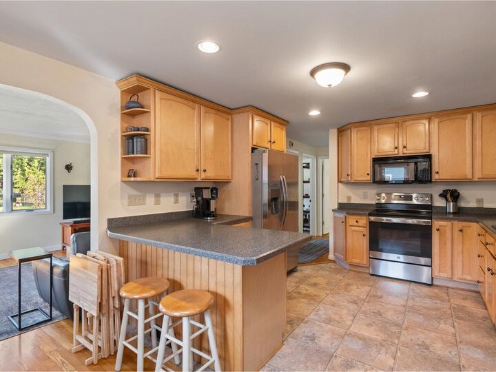 Property Photo:  17 Westward Drive  VT 05408 