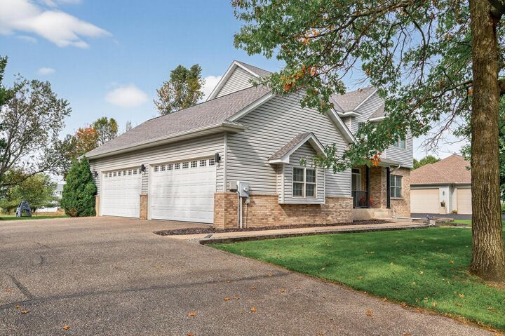 Property Photo:  21158 Lander Street NW  MN 55330 