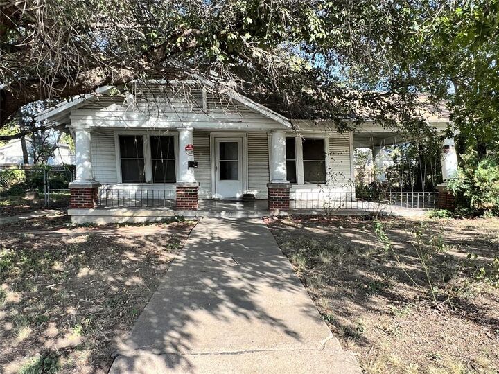 1421 South Freeway  Fort Worth TX 76104 photo