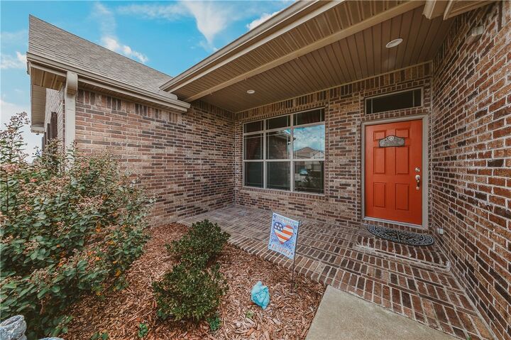 Property Photo: 4445 Gibson Street AR 72762