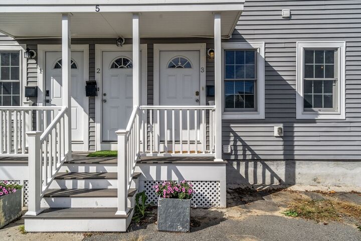 Property Photo:  5 Richs Ct 3  MA 01913