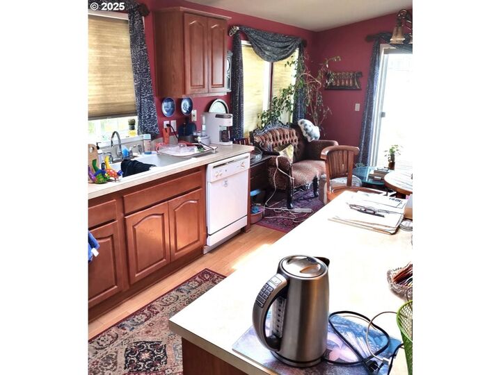 Property Photo:  1503 N Hayden Island Dr 129  OR 97217 