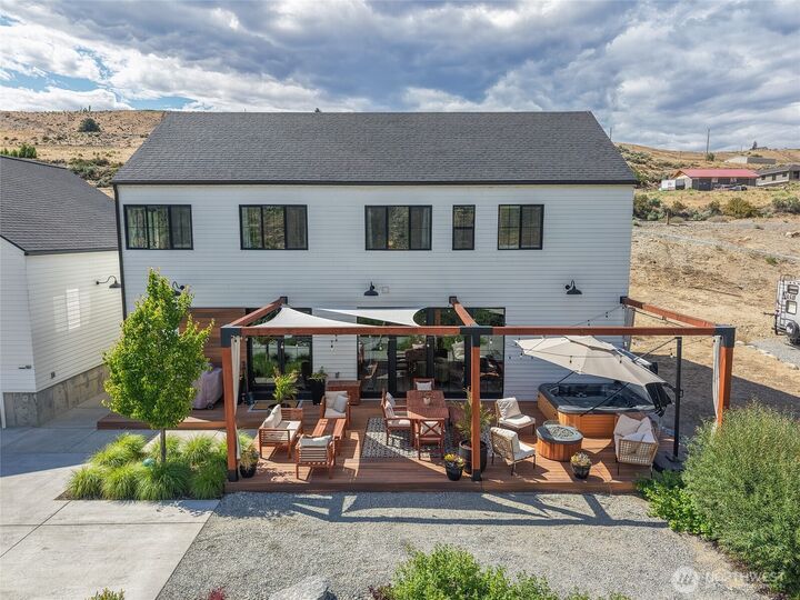 Property Photo:  485  Hidden Lane  WA 98816 
