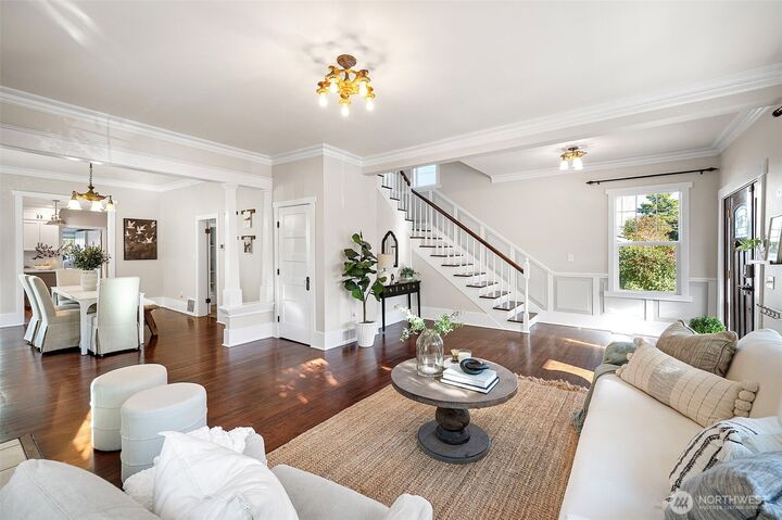 Property Photo:  809 N Sheridan Avenue  WA 98403 