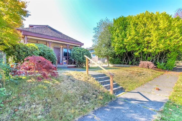 Property Photo: 424 S 58th Street WA 98408