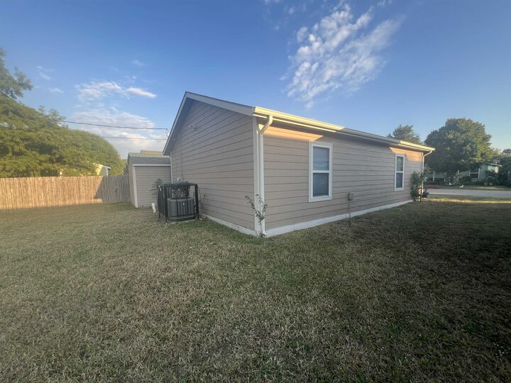 Property Photo: 3394 N Jackson Ct. KS 67204