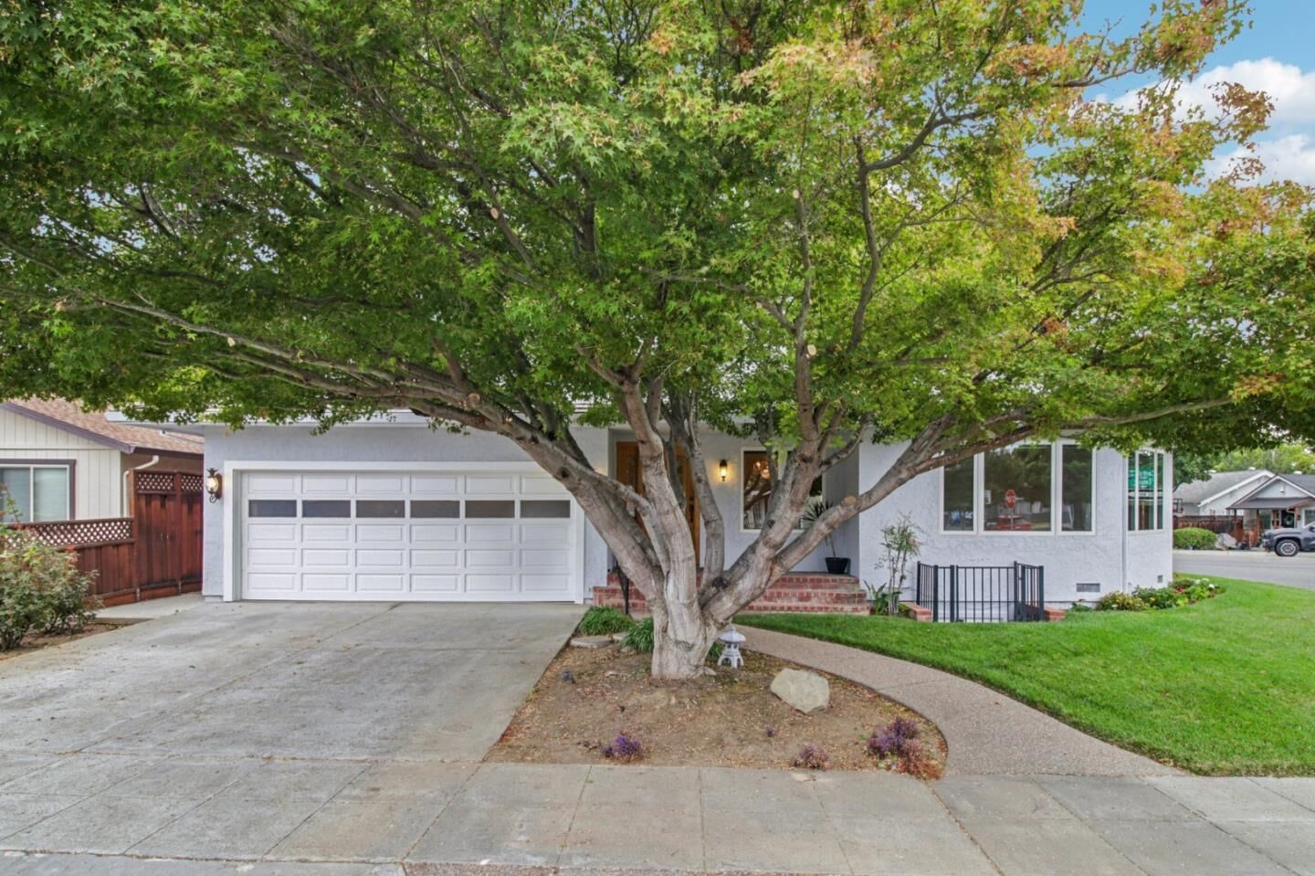 Property Photo: 495 Lincoln Avenue CA 94086