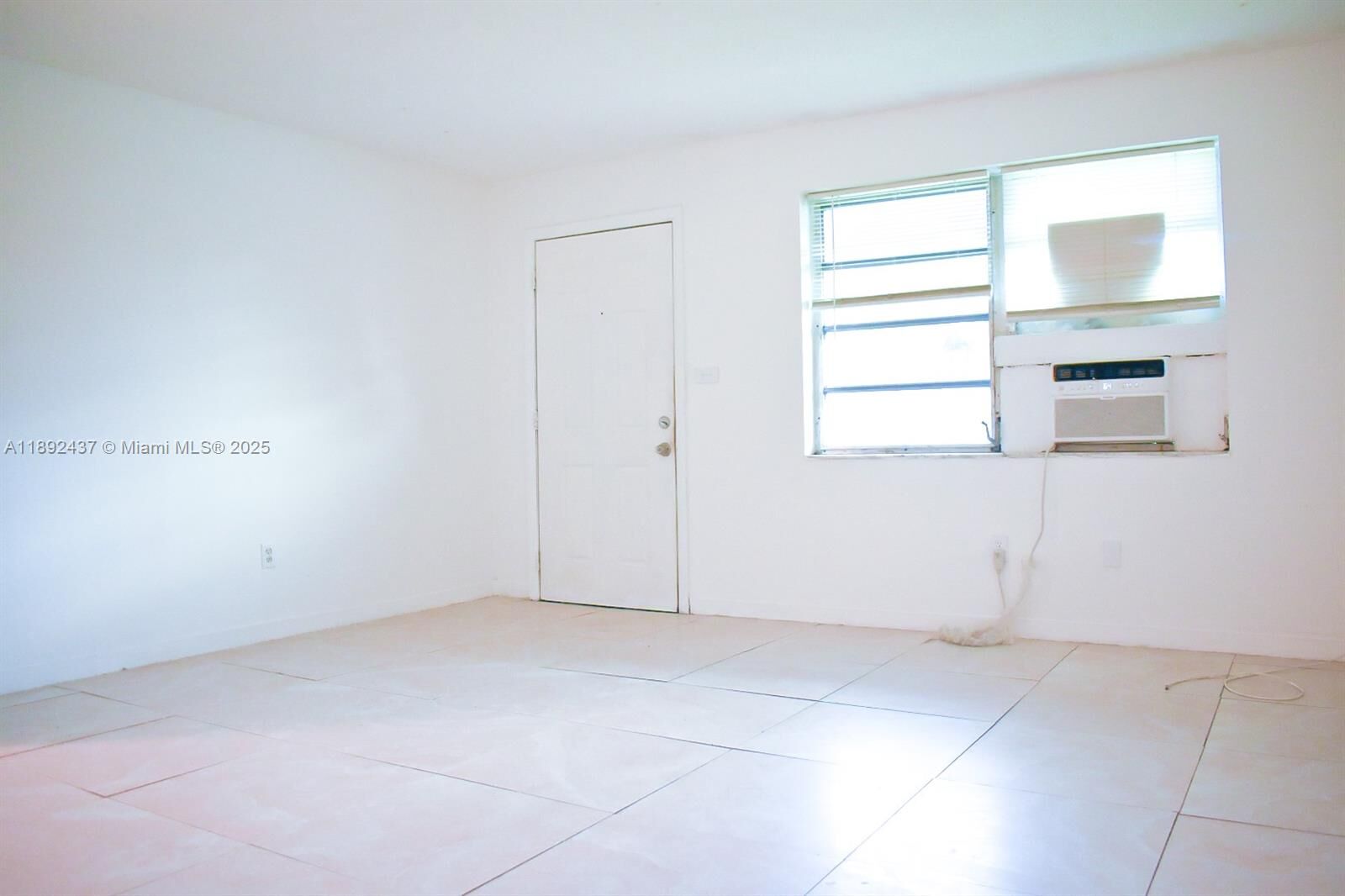 Property Photo: 2265 NW 98th St 2265 FL 33147