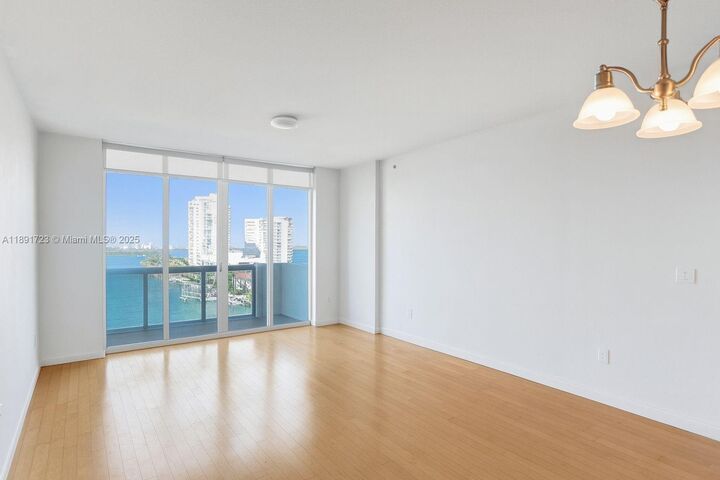 Property Photo: 7900 Harbor Island Dr 802 FL 33141