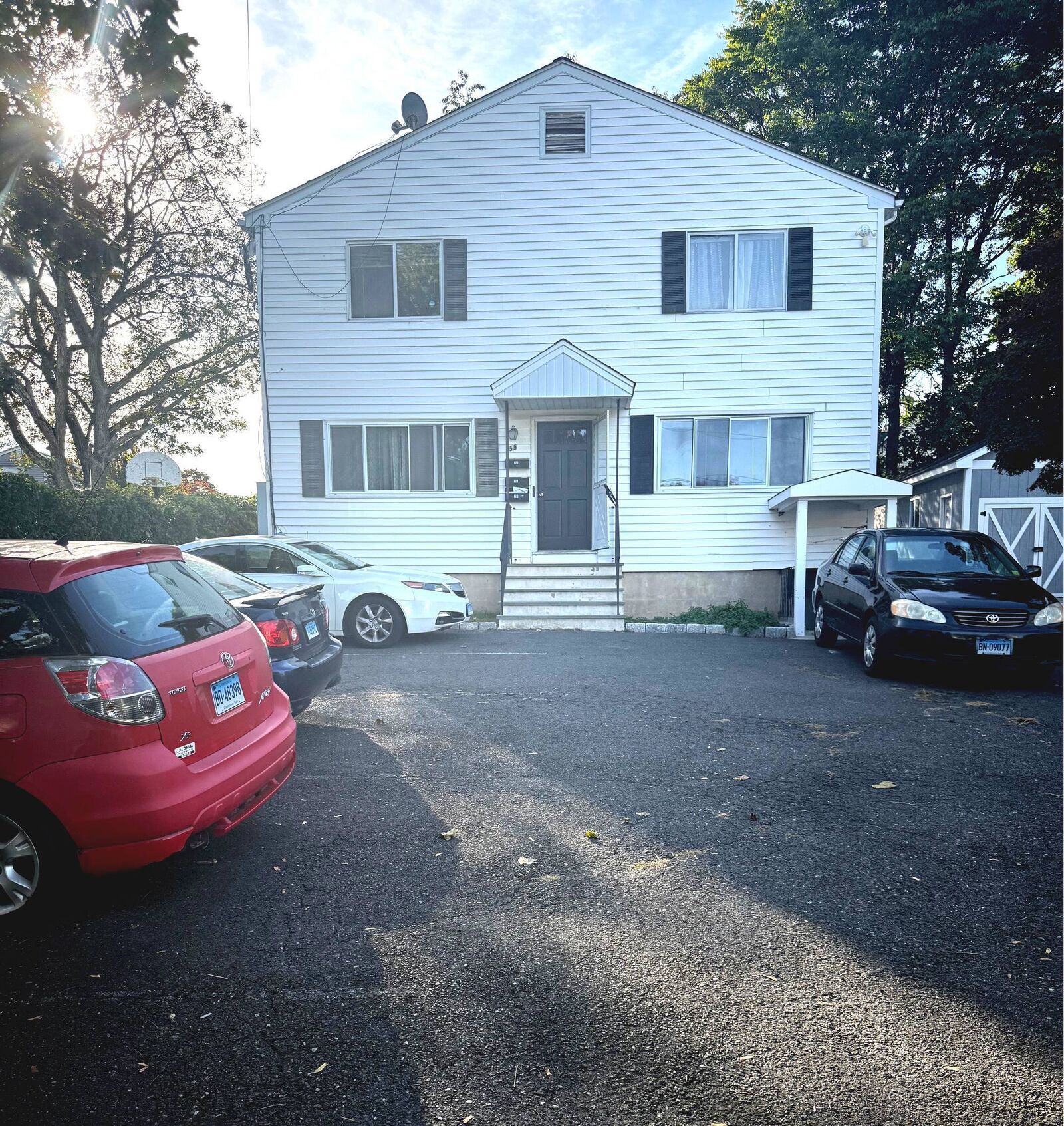 Property Photo:  55 Avery Street  CT 06902 