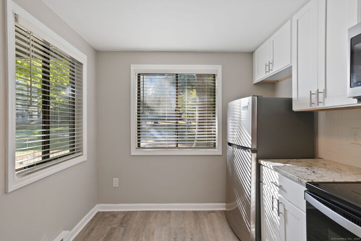 Property Photo:  7 Padanaram Road I193  CT 06811 