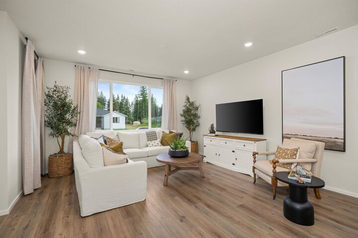 Property Photo:  24845 E Spotted Owl Ln  WA 99019 