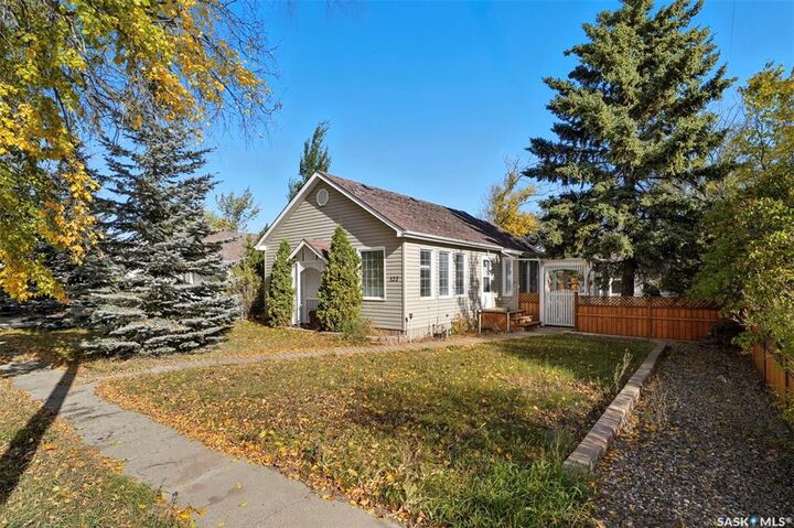 Property Photo: 122 Main Street SK S0K 3L0