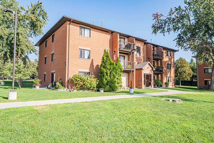 147 Edgehill Drive G10  Barrie ON L4N 1L9 photo