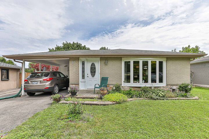 Property Photo:  67 Devins Drive  ON L4G 2Z5 