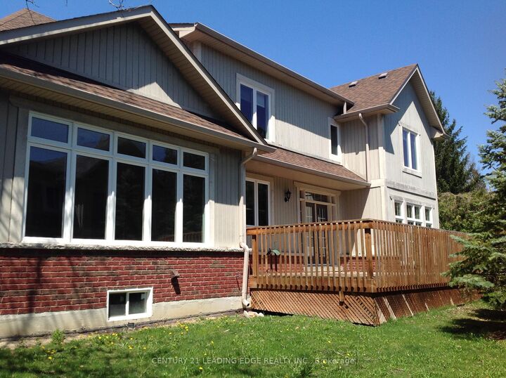 Property Photo:  61 Nelson Street  ON L3P 0E9 