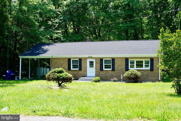 Property Photo: 5280 Zenobia Place MD 20640