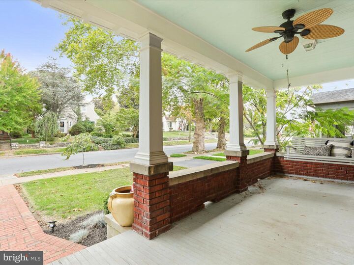 Property Photo: 106 N Tennessee Avenue WV 25401