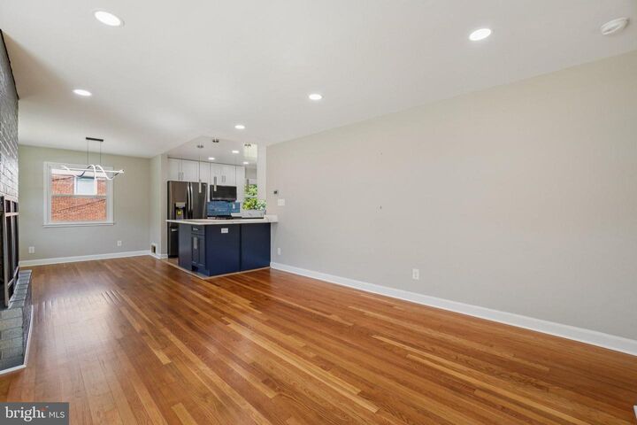 Property Photo: 5953 Lowell Avenue VA 22312