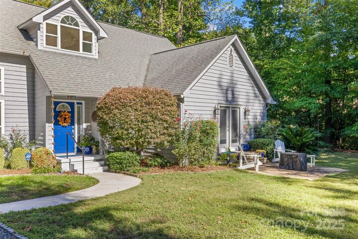 Property Photo: 1326 Clifflure Lane SC 29708