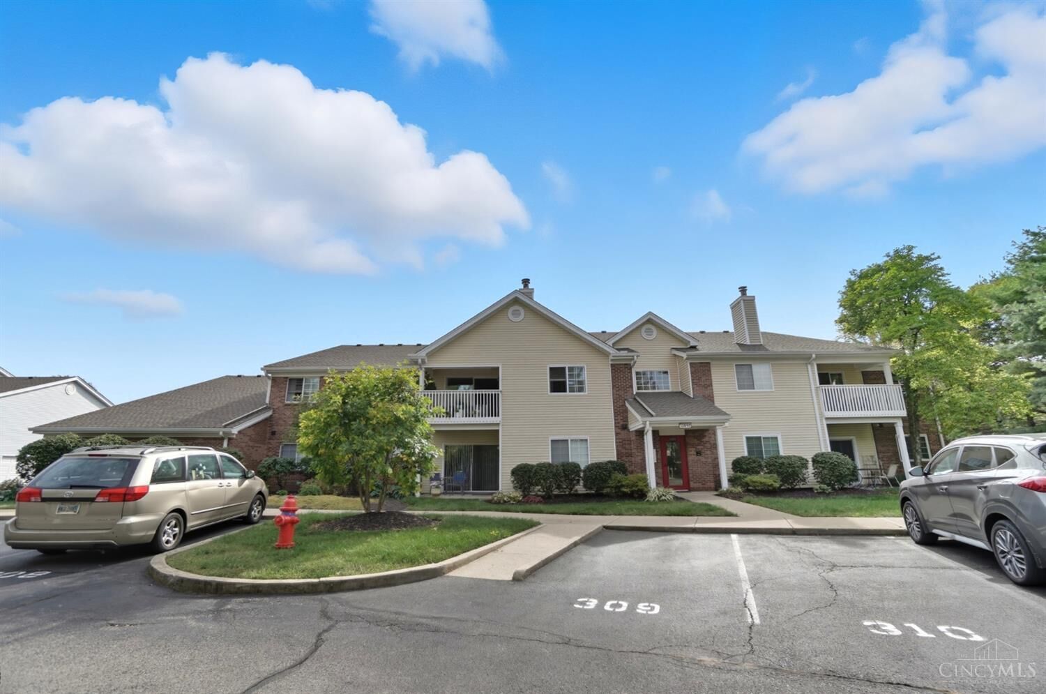 Property Photo:  12091 Carrington Lane  OH 45140 