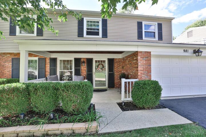 Property Photo: 981 Eastland Terrace OH 45230