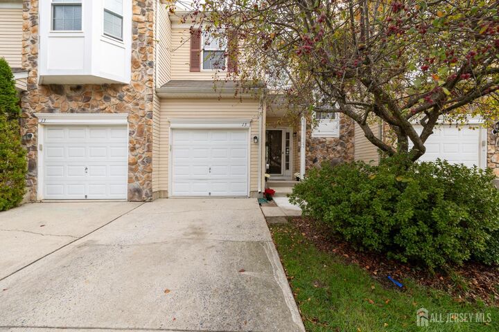 Property Photo: 15 Wyndham Court NJ 08505