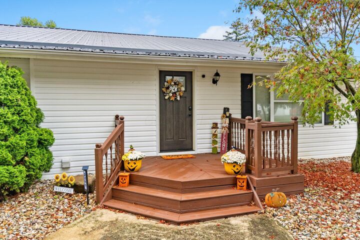 Property Photo: 2280 Smeltzer Road OH 43302