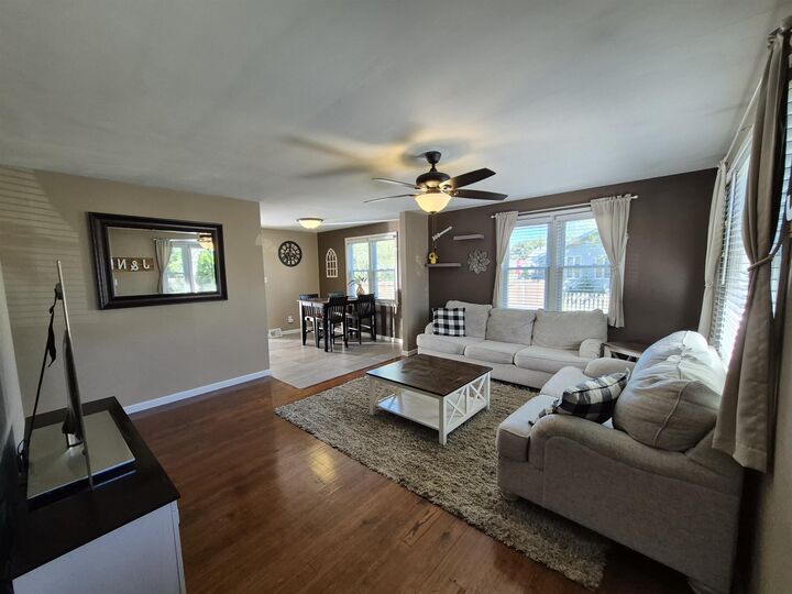 Property Photo: 109 S 7th NJ 08251