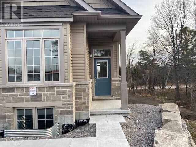 Property Photo:  17 Lakewood Crescent 39  ON K0M 1A0