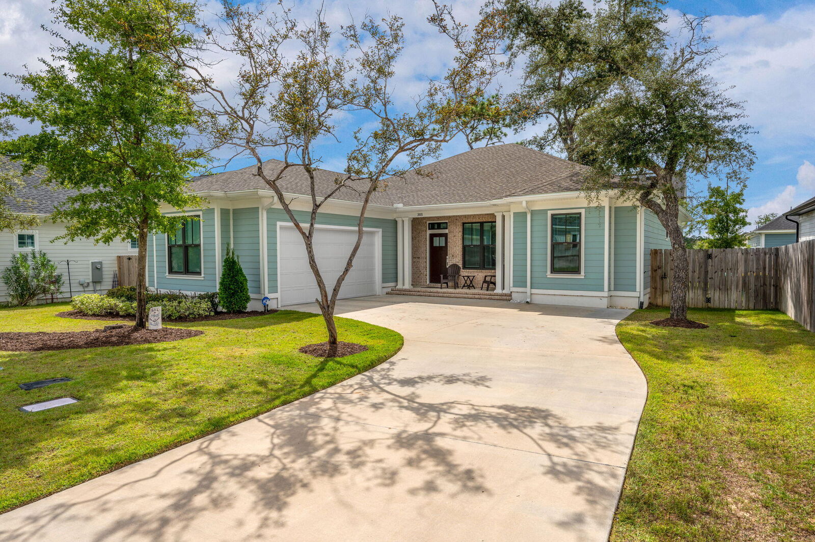 Property Photo: 305 Sweet Basil Lane FL 32578