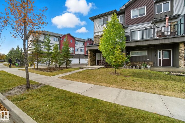 Property Photo: 1604 33A Street NW AB T6T 0Y1