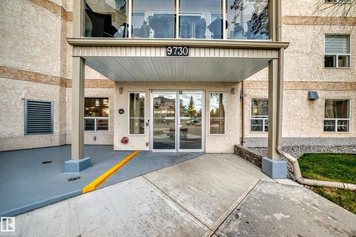Property Photo: 9730 174 Street NW 116 AB T5T 6J4