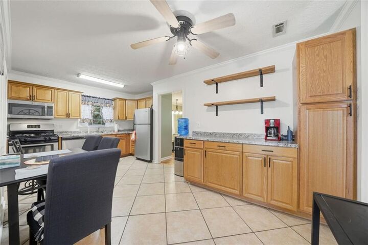 Property Photo: 3170 Wages Circle GA 30019