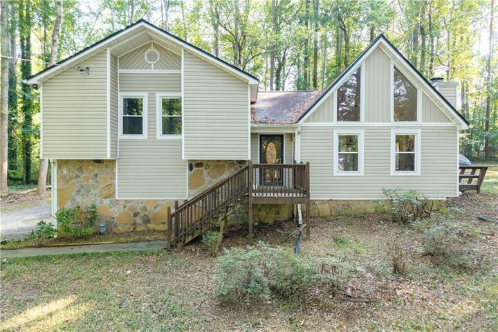 Property Photo: 2622 Sheffield Court SW GA 30064