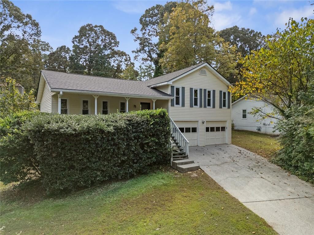 Property Photo:  2612 Marcia Drive SW  GA 30044 