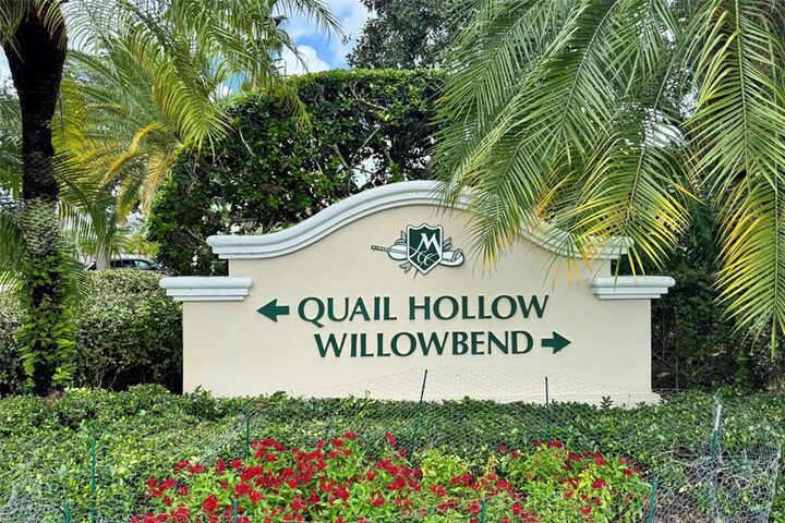 Property Photo: 1892 SW Willowbend Ln FL 34990