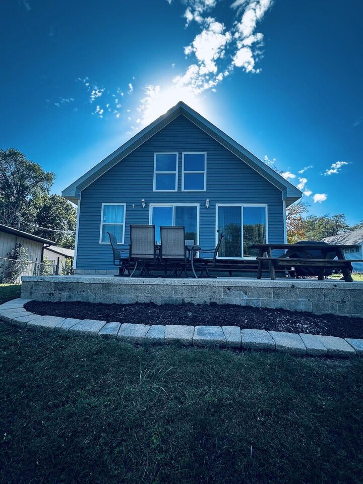 Property Photo: 6105 N 300 IN 47959