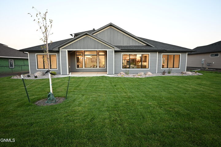 Property Photo: 1612 Community Lp ND 58503