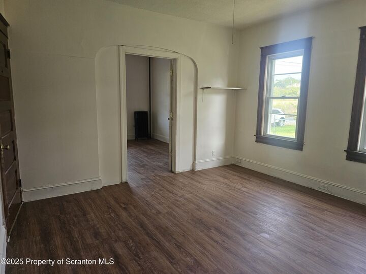 Property Photo:  510 Front Street 1W  PA 18505 
