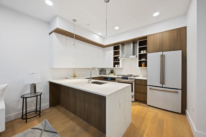 Property Photo: 160 Brunswick St 304 NJ 07302